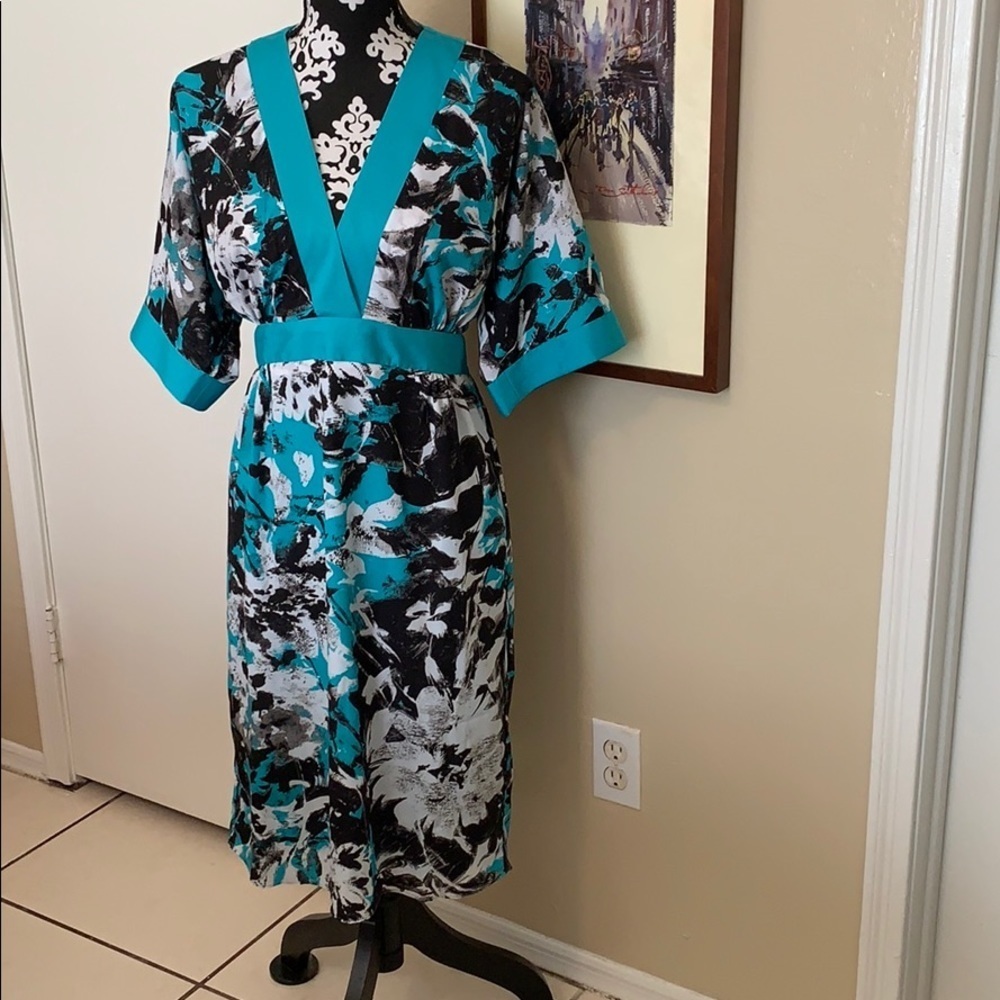 NWT Kaya Di Koko Alana Printed Kimono Dress​​​